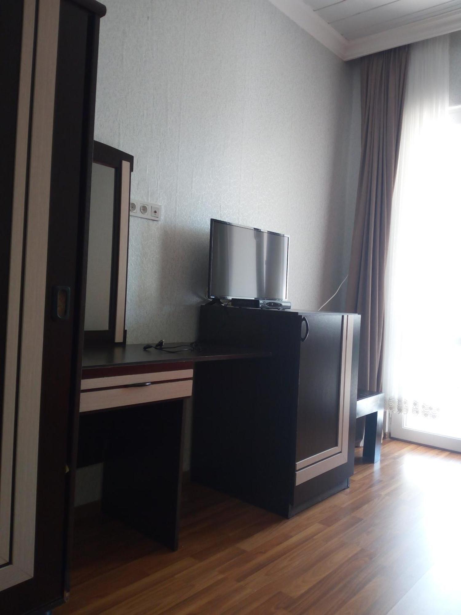 Small Guest House Квариати Екстериор снимка